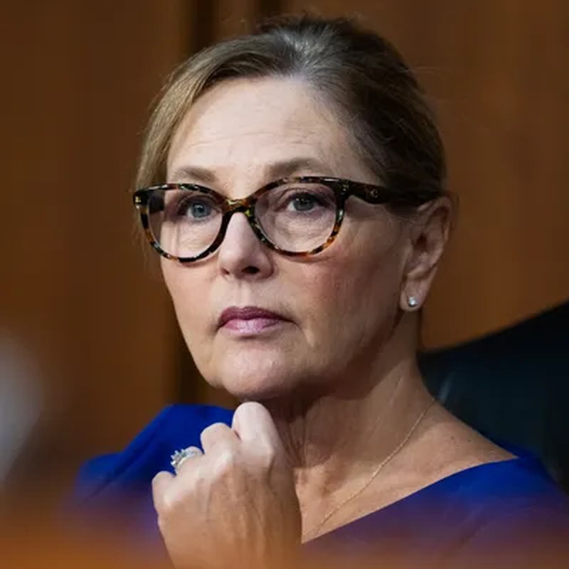 Official portrait of Darline Graham