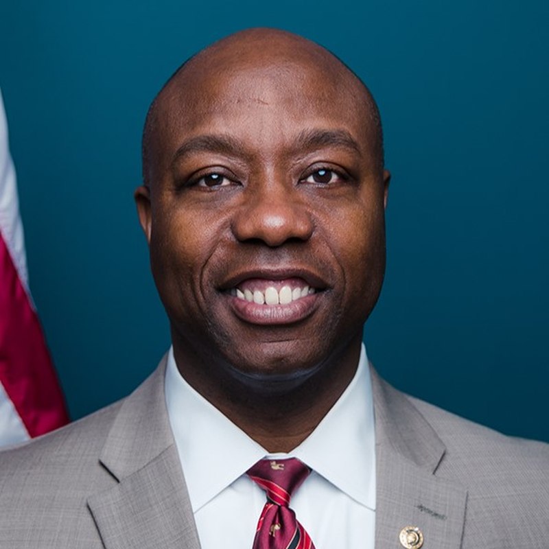 Official portrait of Tim Scott